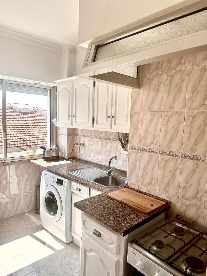 Penha Charming Apartment Lisbon Bagian luar foto